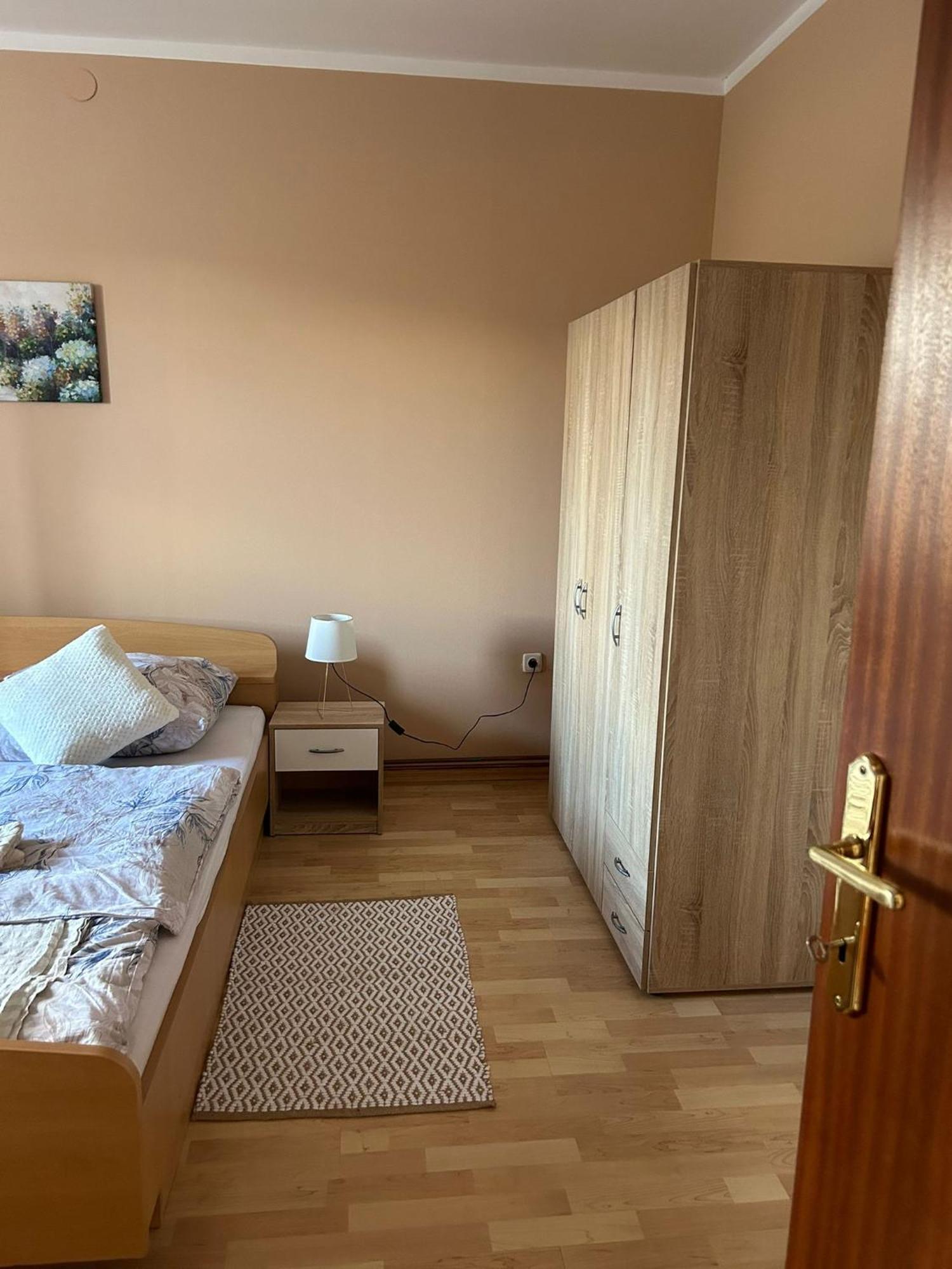 Domus Nostra Apartamento Lovinac  Exterior foto