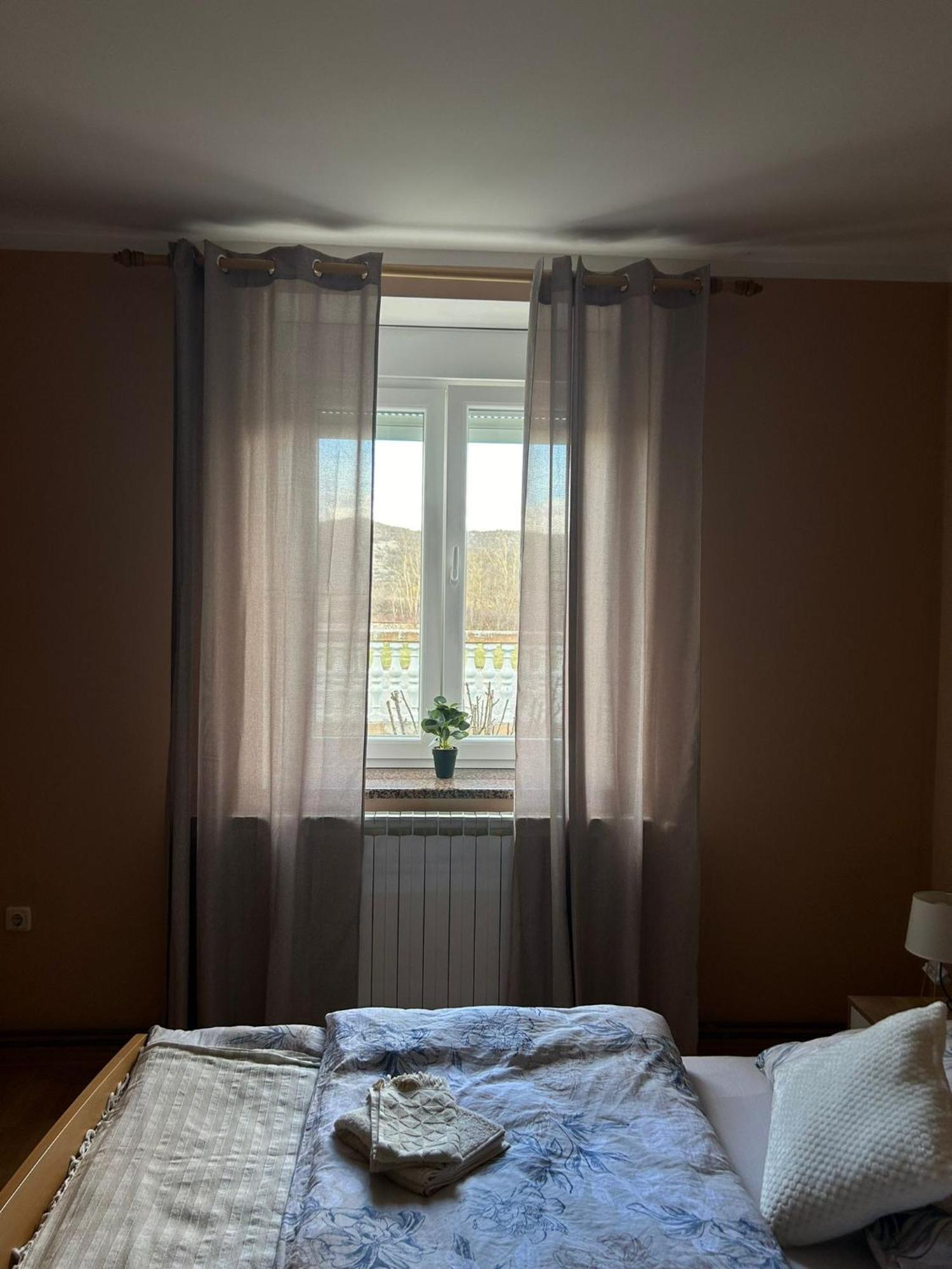 Domus Nostra Apartamento Lovinac  Exterior foto