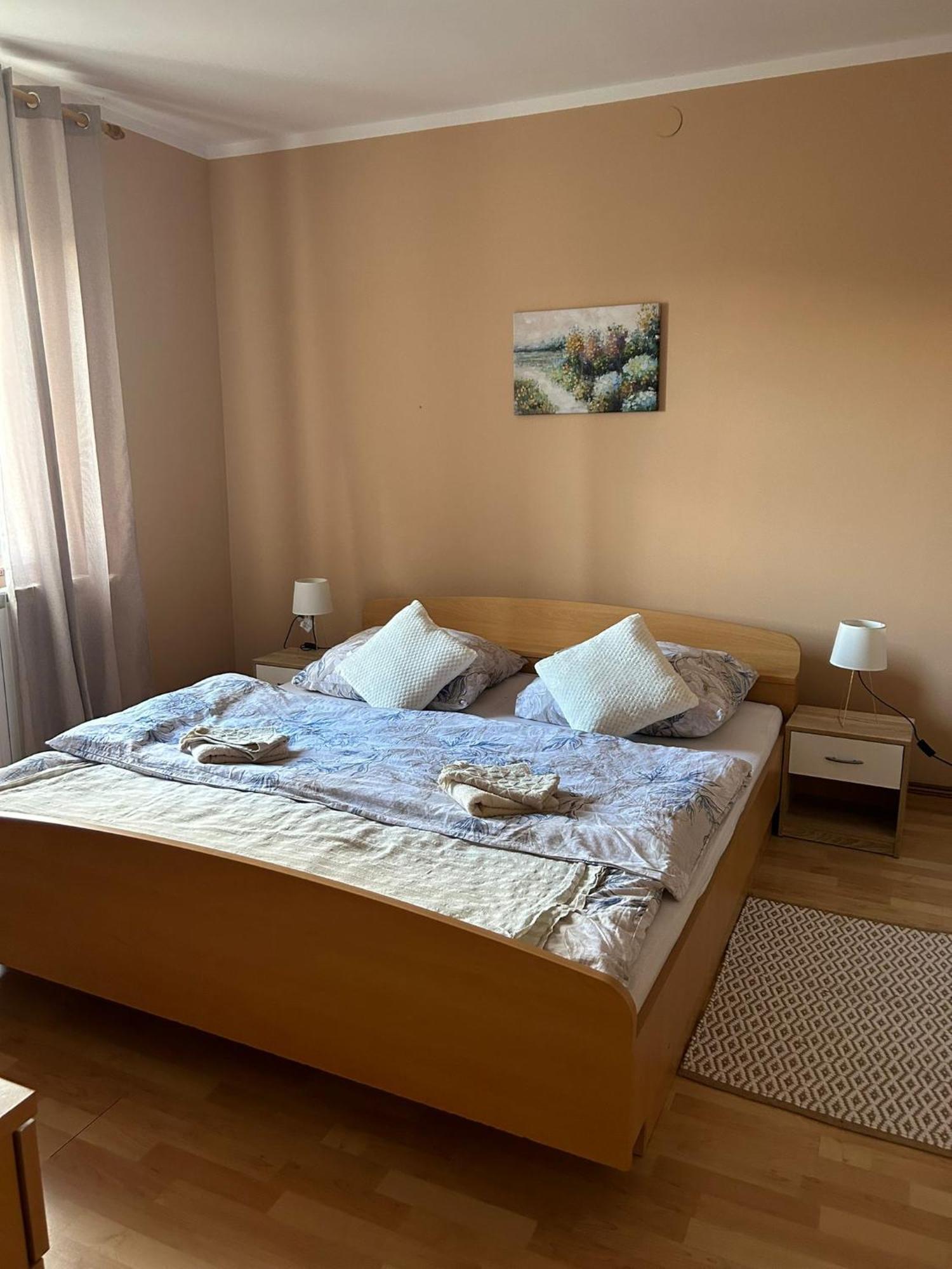 Domus Nostra Apartamento Lovinac  Exterior foto